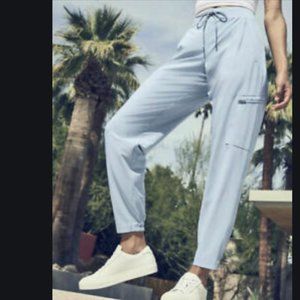 Athleta- Go Far Travel Pant